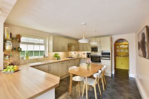 Photo 7- click for photo gallery